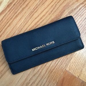 Michael Kors navy blue wallet